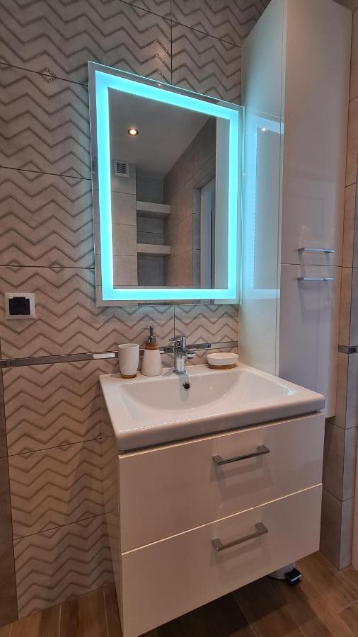 Apartament Deluxe 3 奥斯威辛 外观 照片